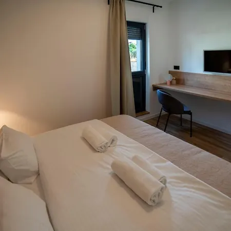 Pinna - Caretta Apartman