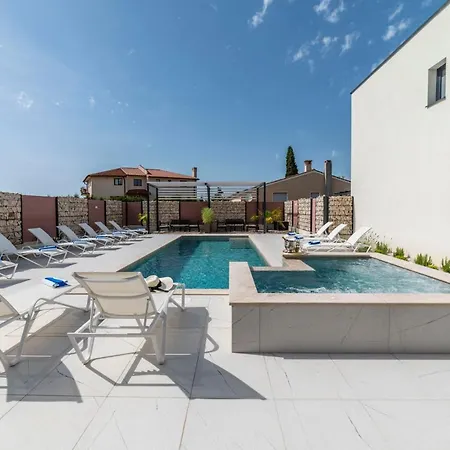 Apartman Pinna - Caretta