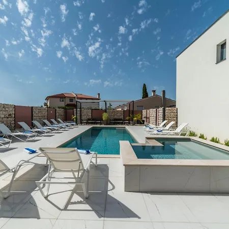 Pinna - Caretta Apartment Pula
