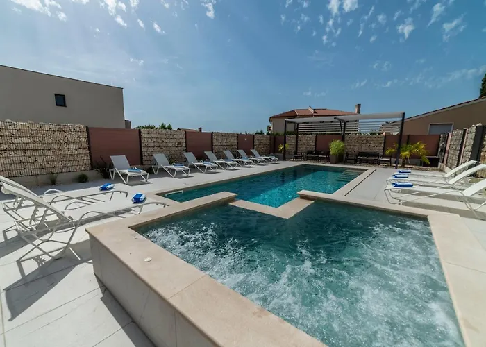 Pinna - Caretta * Pula